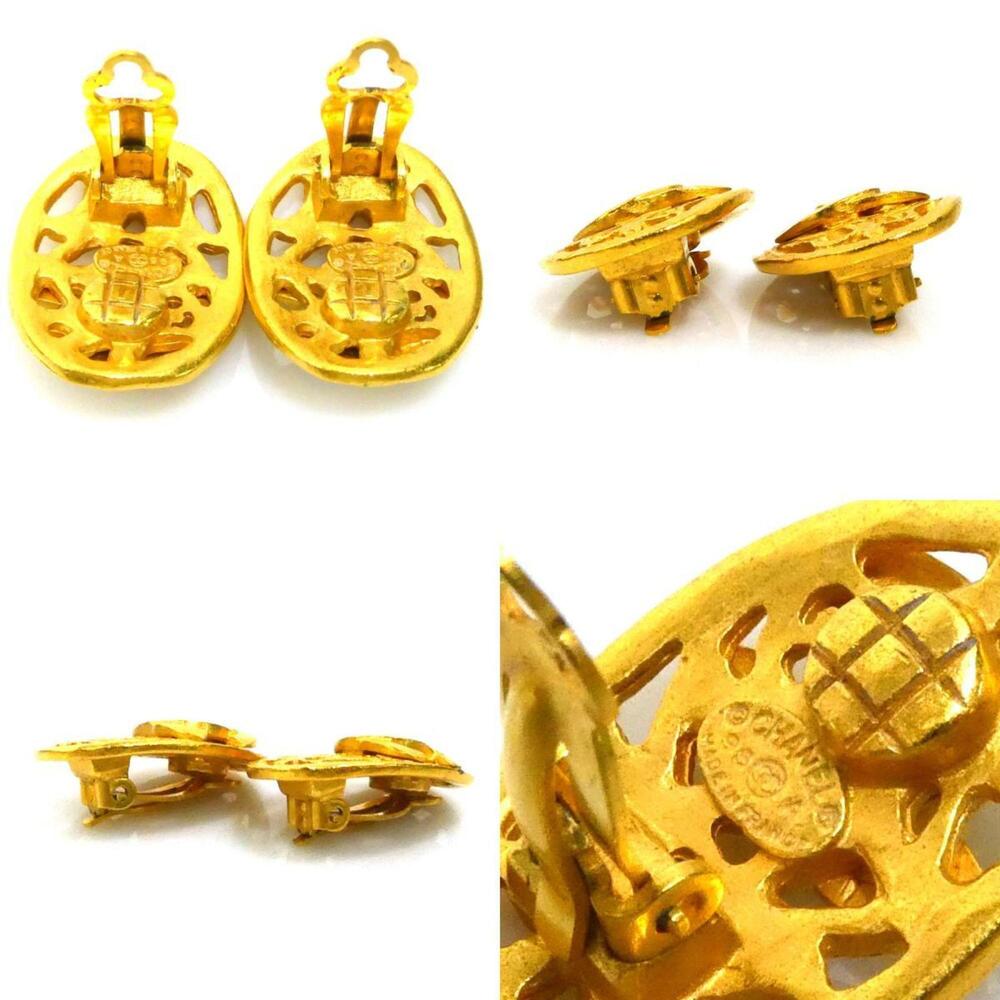 CHANEL Authentic Gold Logo Earrings - Picture 5 of 5
